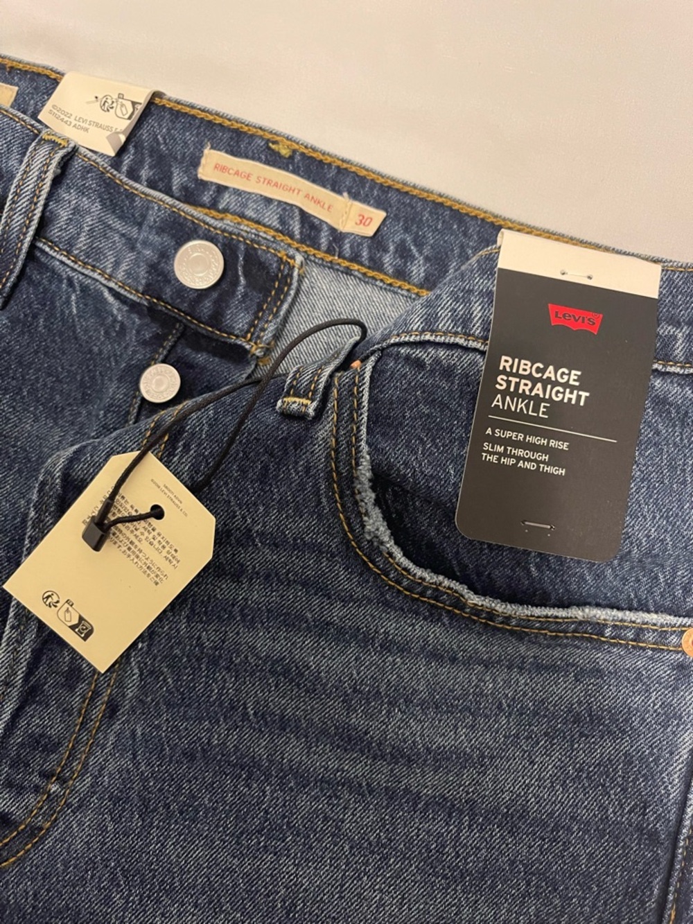 Levi's Ribcage Straight Ankle Jeans - Blue
